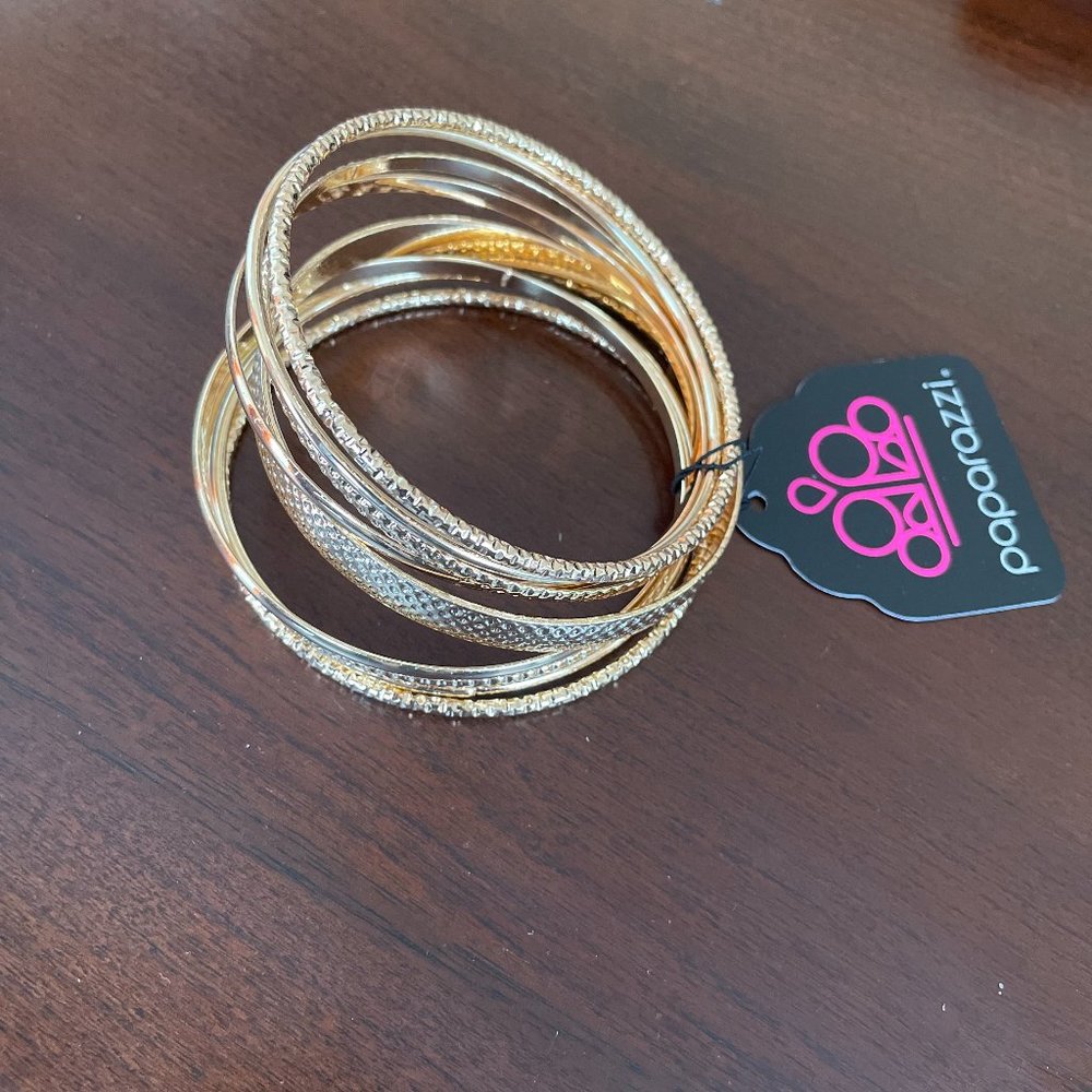 Paparazzi Circlet Circus Gold Bracelets
